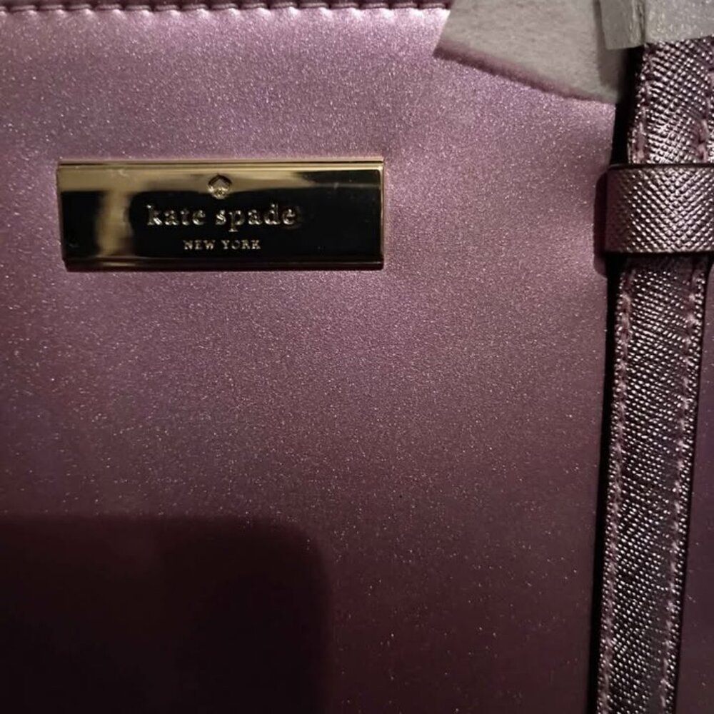 Purse - Picture 2 of 5